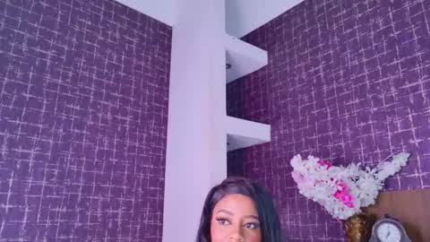  LOANA  online show from February 3, 5:17 pm