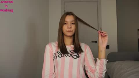 Elza online show from November 1, 7:51 pm