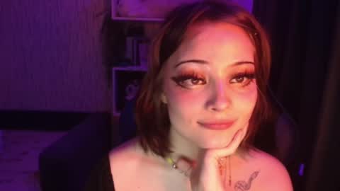 lola online show from March 1, 4:33 pm