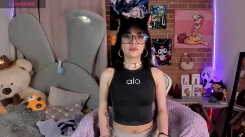 Lola Bunny online show from March 2, 3:45 am