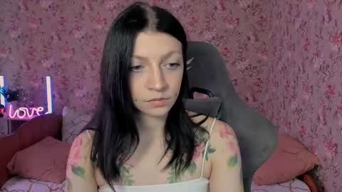 Lola Next stream January 6th at 0500am  30 minutes GMT online show from February 17, 2:44 am