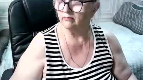 LolkaAlyss online show from April 30, 8:47 pm
