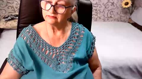 Snapshot of lolkaalyss chatting on September 11, 8:31 pm LolkaAlyss online show from September 11, 8:31 pm