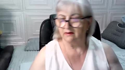 LolkaAlyss online show from May 4, 8:34 pm