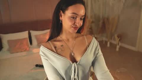 Lolly online show from March 10, 4:22 pm