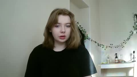 Lilly online show from February 16, 11:38 am