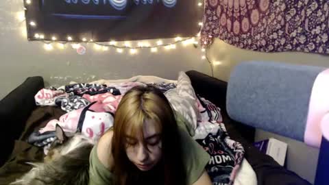 londonray online show from July 1, 10:53 pm