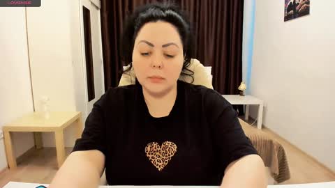 Nina online show from January 31, 12:07 pm