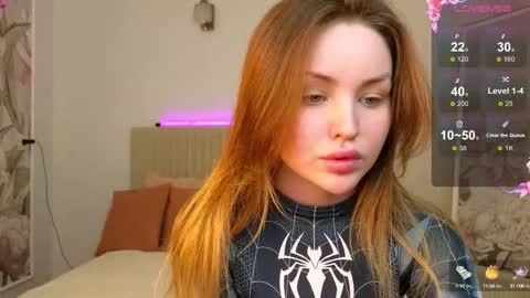 Snapshot of lora_amber chatting on September 17, 11:41 am Lora online show from September 17, 11:41 am