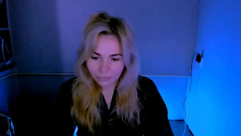 Lora online show from April 29, 2:48 am