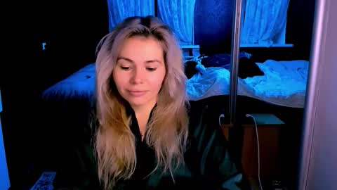 Lora online show from November 14, 2:44 am