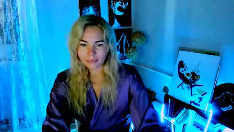 Lora online show from July 20, 2:36 am