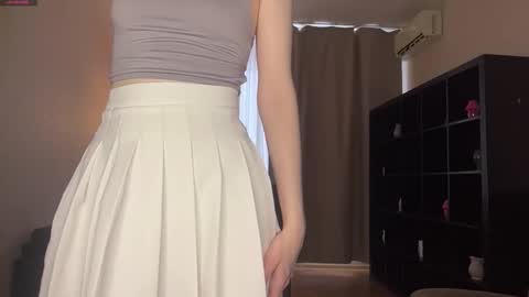 Lora online show from February 10, 8:06 am