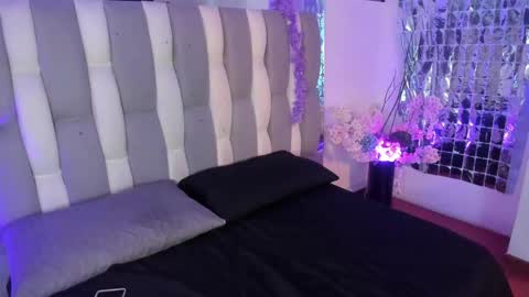 Loren   online show from June 2, 12:28 pm
