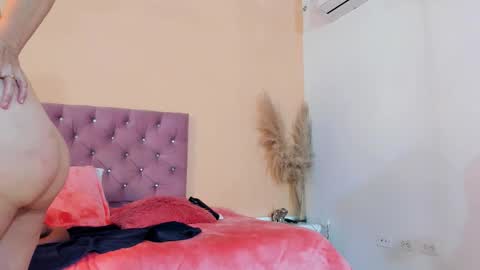 lorena online show from January 18, 8:16 pm