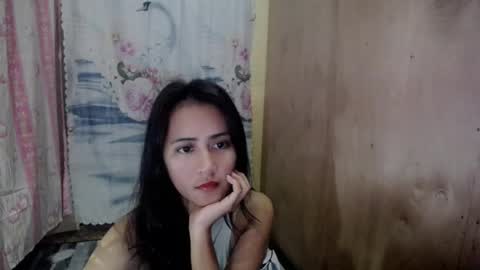 LORI online show from November 15, 8:32 pm