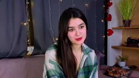 Nicole online show from March 25, 8:23 pm