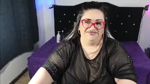 loriscohen3 online show from December 9, 4:34 am