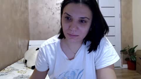 LorraGrey online show from January 9, 4:39 am