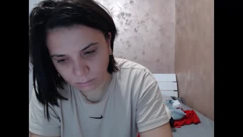 LorraGrey online show from November 8, 5:01 am