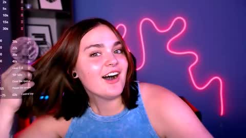 Snapshot of lorraine_carter chatting on September 9, 7:57 pm Lora for u online show from September 9, 7:57 pm