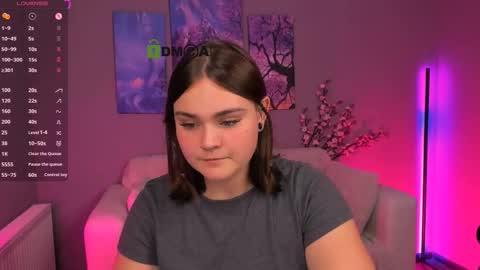 Snapshot of lorraine_carter chatting on September 17, 7:34 pm Lora for u online show from September 17, 7:34 pm