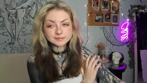 Snapshot of lostallice chatting on January 26, 3:48 am lostallice online show from January 26, 3:48 am