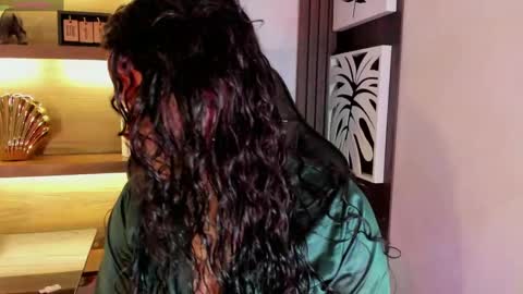 Snapshot of lotti_carter chatting on January 11, 3:23 am Lotti online show from January 11, 3:23 am