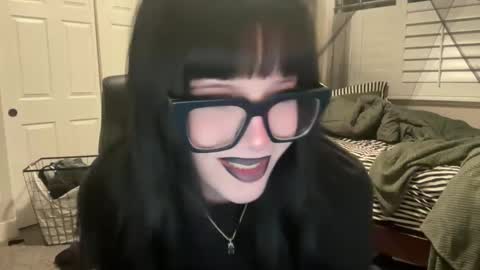 Snapshot of lottiepoppie chatting on September 20, 3:05 am Lottiepoppie online show from September 20, 3:05 am