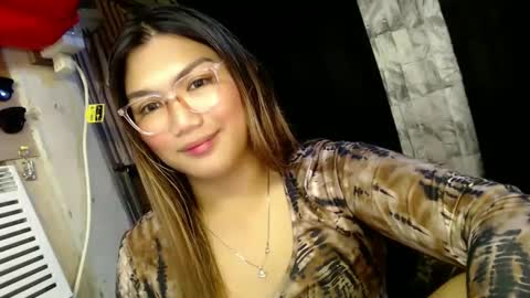 Sweet   online show from January 14, 12:14 pm