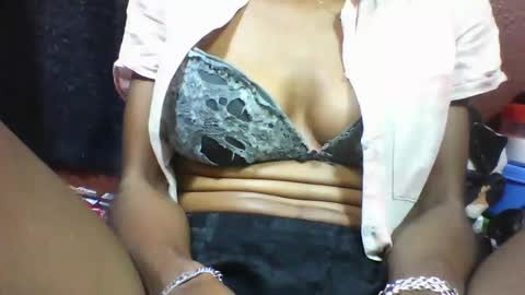 lovaelisa online show from October 25, 10:23 am