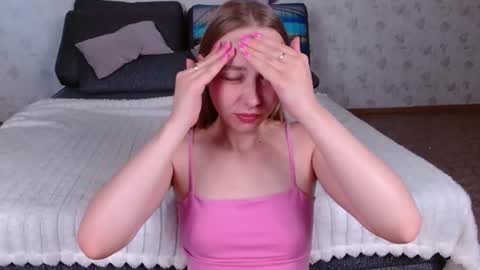 love bella  online show from July 7, 12:13 am