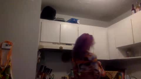 love_blooms online show from March 24, 6:41 am