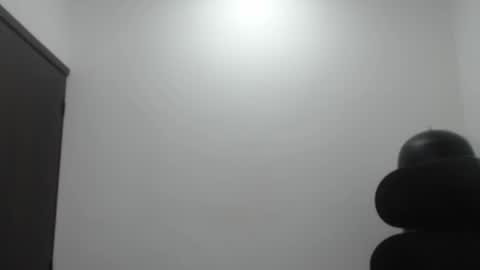 Nina online show from November 19, 8:31 pm