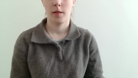 Vivian online show from March 7, 12:01 pm