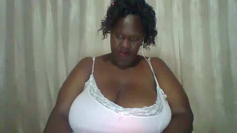 Lynn online show from January 30, 2:27 am