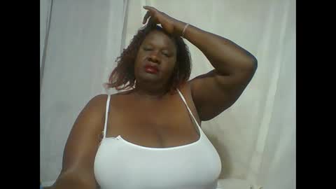 Lynn online show from October 28, 12:38 am