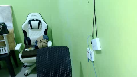 Gelly online show from February 18, 9:52 am