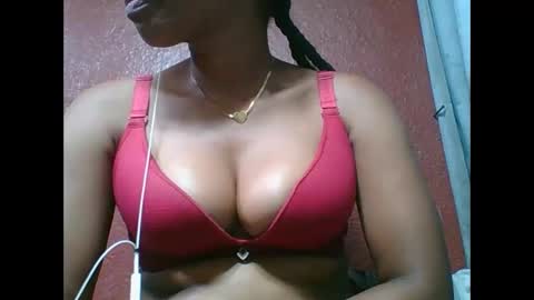 loveinlife750427 online show from September 8, 4:06 pm