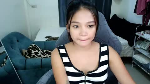 LOVELY online show from June 23, 3:54 pm