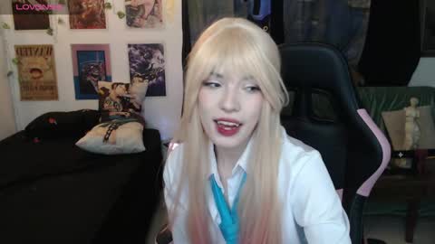 Cassie online show from May 1, 9:01 am
