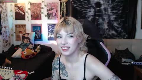 Cassie online show from July 7, 7:23 am