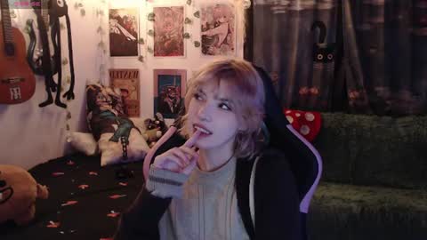 Cassie online show from June 11, 7:27 am