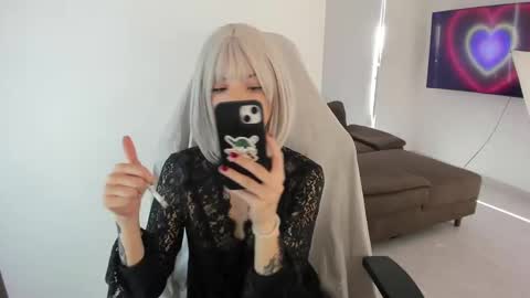 Cassie online show from January 21, 8:43 pm