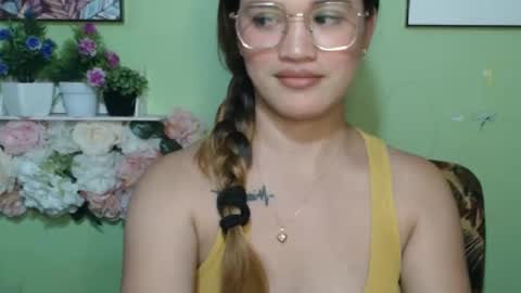 hearty2 Hey guys  Im Jess  online show from March 6, 6:30 am