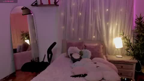 Emma online show from June 22, 1:08 pm