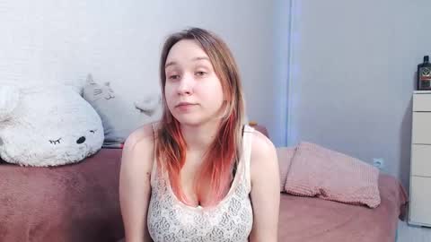 Lovely Hayley online show from May 16, 9:47 pm