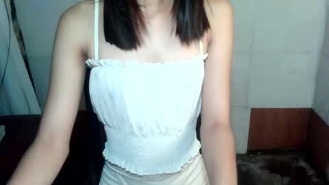 lovely_joan123 online show from May 14, 2:45 pm