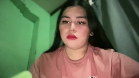 lovely_ricaxxx online show from December 19, 3:43 am