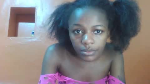 Lovely yvonne online show from November 1, 9:52 pm